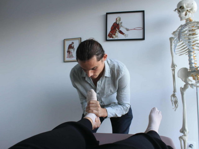 Entorse de cheville : symptômes, causes, gravité et complications